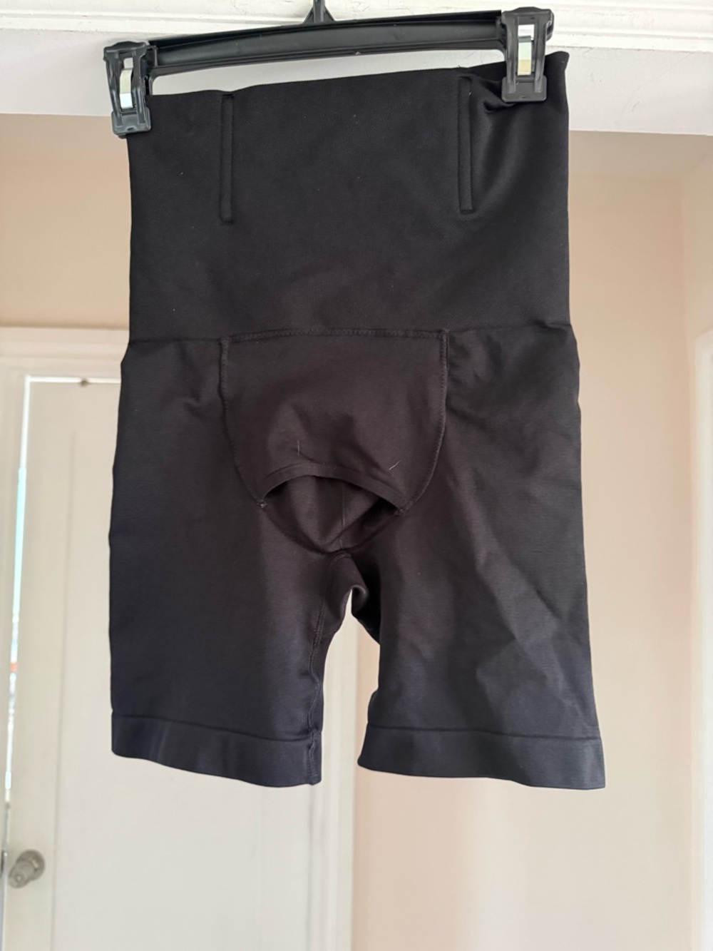 Men’s shapewear shorts black size M